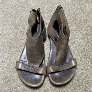Bed Stu Brown Leather Sandals